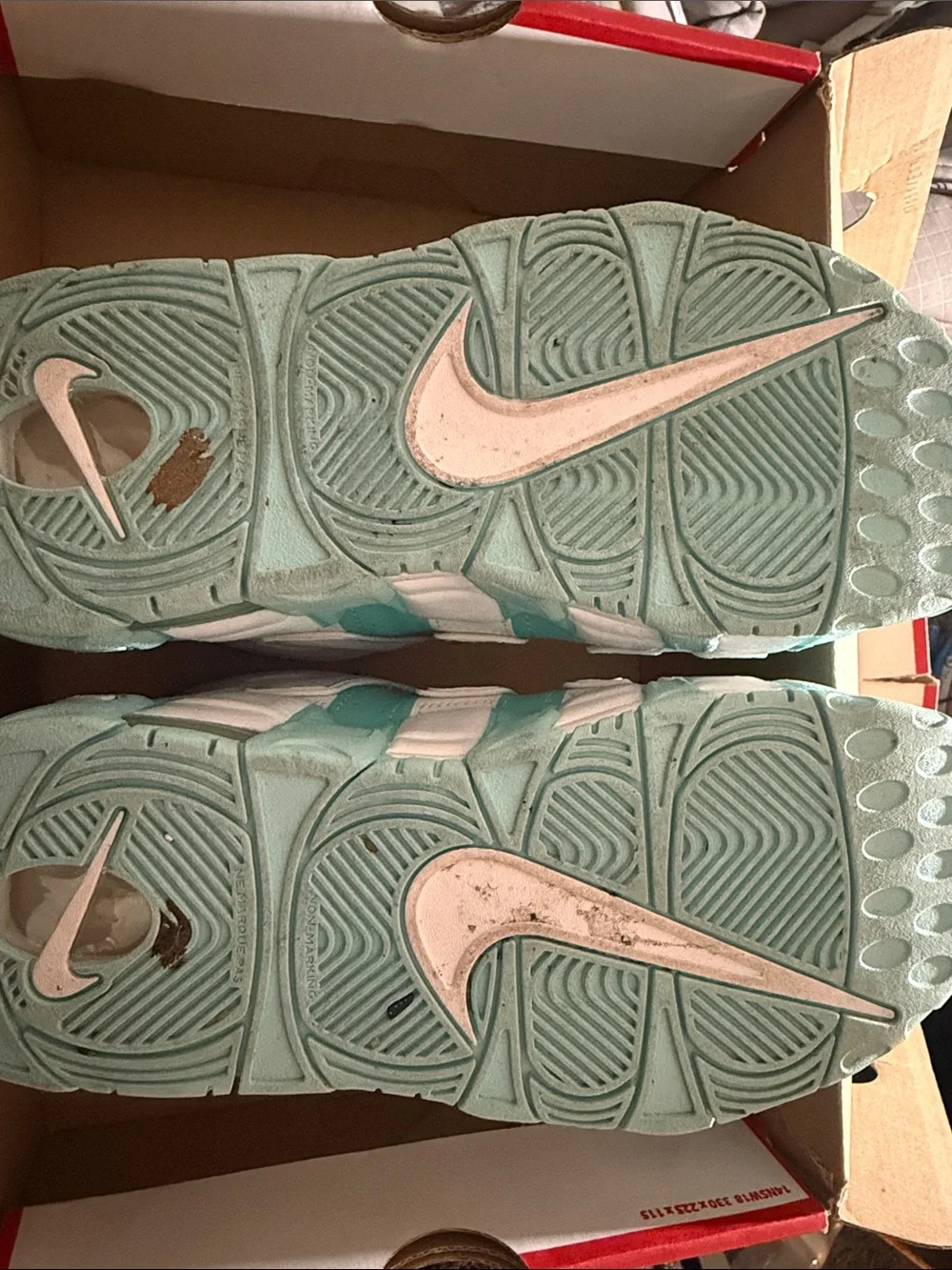 Nike Kids Turquoise and White Bubble Sneakers